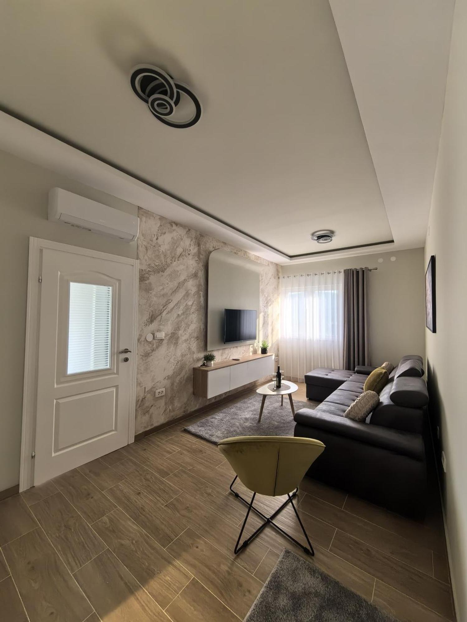 Sunny Hill - Parking - Fenced Garden - Luxury Loft Apartment Kotor Ngoại thất bức ảnh